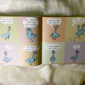 Childrens HARDBACK  - Don't Let The Pigeon Drive the Bus